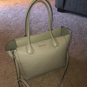 MICHAEL KORS tote